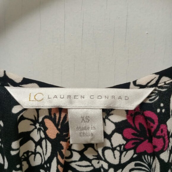 Black Dress with Floral and Butterfly Pattern - Picture 3 of 5